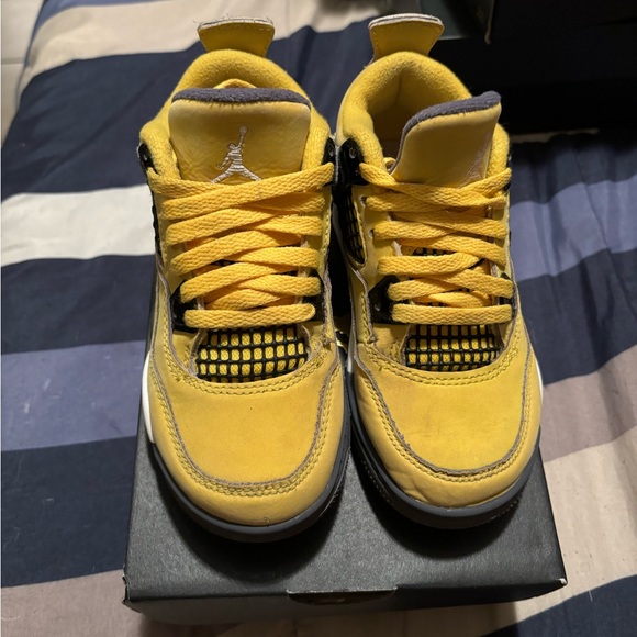 Jordan 4 - Picture 1 of 4